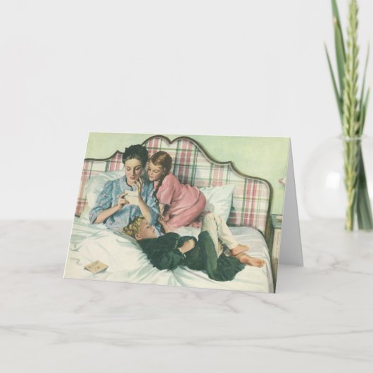 moederdag, kinderen die kaarten lezen in bed (Voorkant)