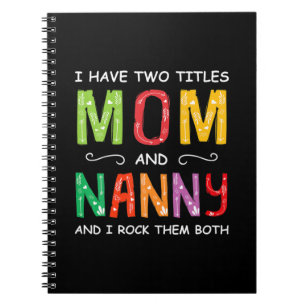 Moederkunst Mam en Nanny die ik 's ochtends gooi Notitieboek