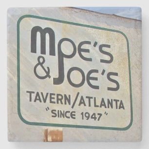 Moe's & Joe's Atlanta, Moe's & Joe's Stenen Onderzetter