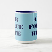 Mok Air Force Wife (Midden)