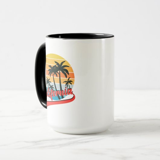 Mok Californische Retro Sunset en palm Trees (Voorkant links)