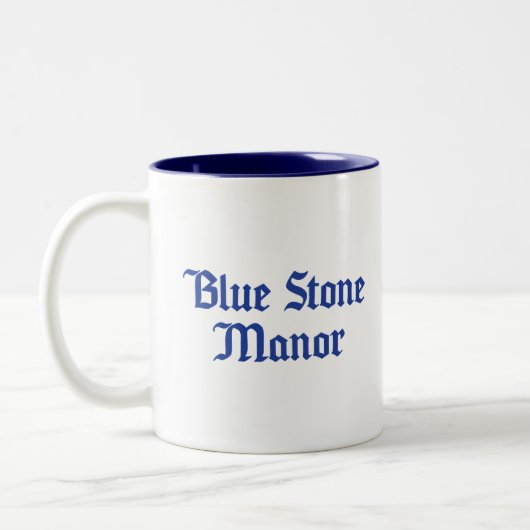 Mok en Shirt van Blue Stone Manor (Links)