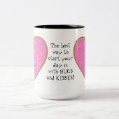 Mok Hugs en Kisses (Center)