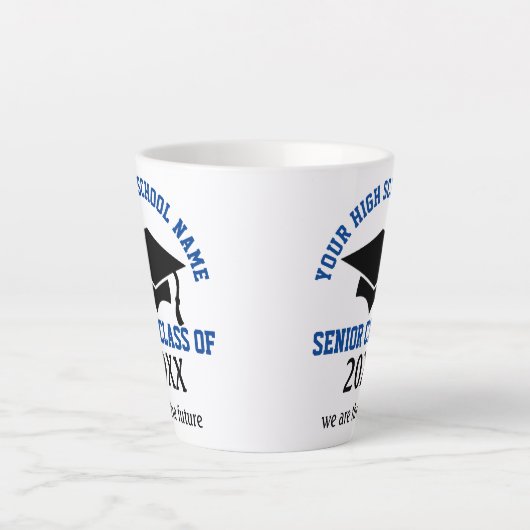 Mok met hoge klasse 20XX latte (Voorkant)