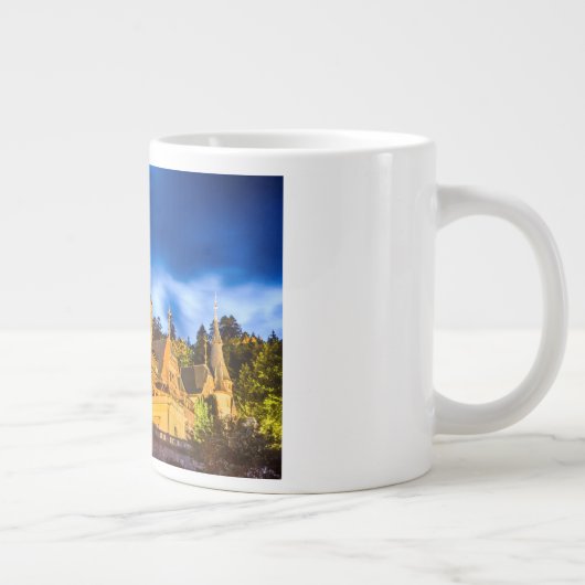 Mok Peles kasteel Sinaia (Rechts)