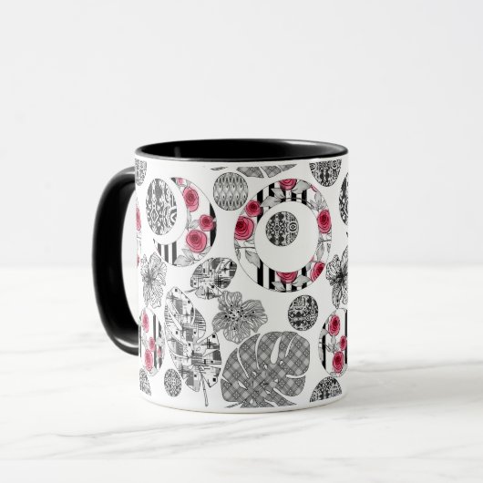 Mok, rood en zwart, kantelen, patchwork, bijtend mok (Voorkant links)