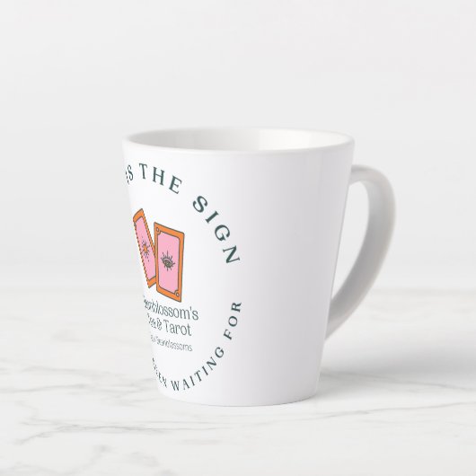 Mok thee en Tarot-latte (Rechterhoek)