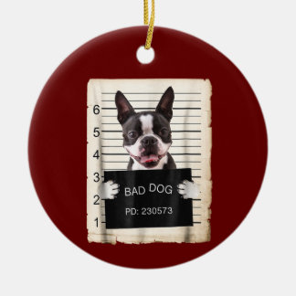 Mok van de hond van Boston heeft een slechte hond Keramisch Ornament