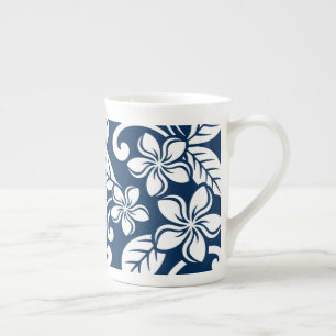 MOK VAN DE IERLAND PLUMERIA (NAVY) BONE CHINA