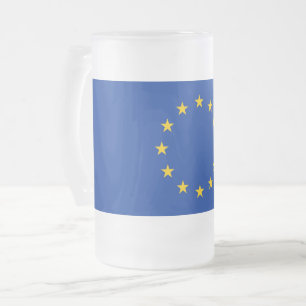 Mok van glas met vlag van Europa, bevroren