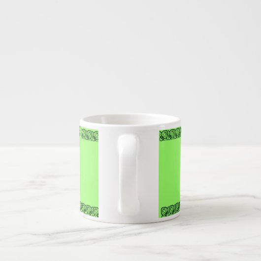 Mok van het kind met persoonlijke naam (Achterkant)