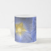 Mok van Hollyhock Flower Beauful Blue Frosted Glas (Voorkant links)