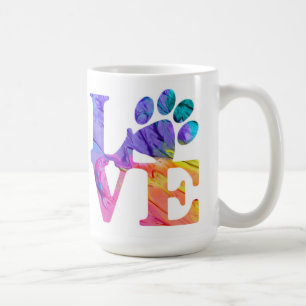Mok van liefdesschilders drukt koffie af