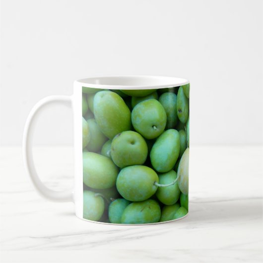 Mok verse groene olijven (Links)