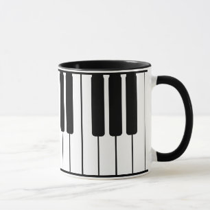 Mok voor muziek op piano-toetsenbord