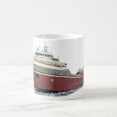 Mok Wilfred Sykes (Center)