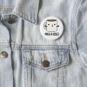 Mokken en Kisses Funny Mug Pun Ronde Button 5,7 Cm (In situ)