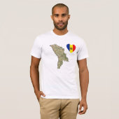 Moldavie Drapeau Coeur et carte T-shirt (Devant entier)