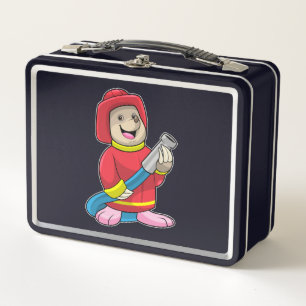 Mole als brandweerman met slang