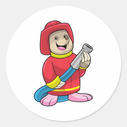Mole als brandweerman met slang ronde sticker (Voorkant)