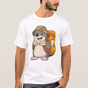 Mole als wandelaar met bagage t-shirt