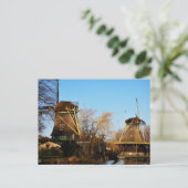 Molens in Nederlands landschap. Briefkaart (Staand voorkant)