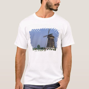 Molens, Leidschendam, Nederland T-shirt
