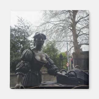 Molly Malone Magnet Magneet