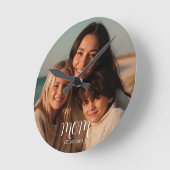 Mom Established Modern White Script Photo Ronde Klok (Hoek)