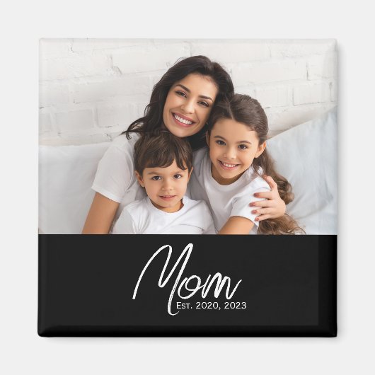 Mom Established Photo Gift Magnet (Devant)