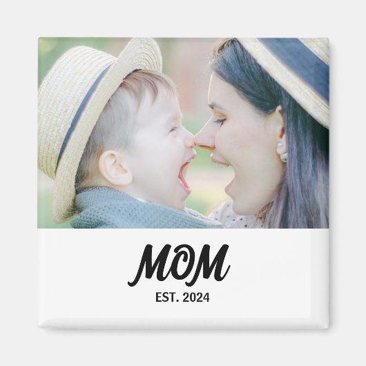 Mom Established Photo Gift Magnet (Devant)