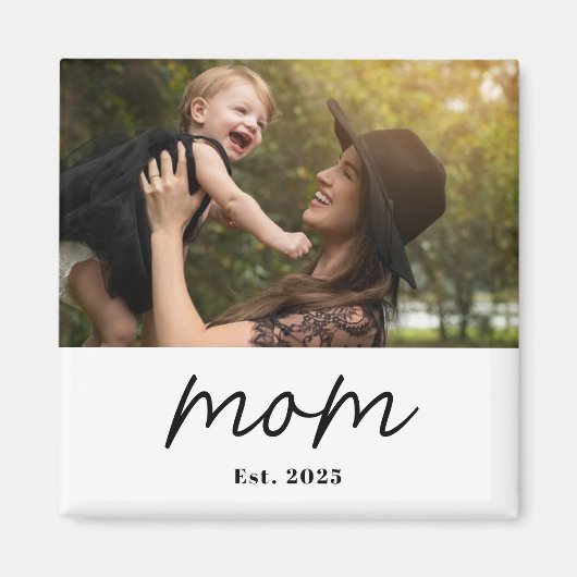 Mom Established Photo Gift Magnet (Devant)