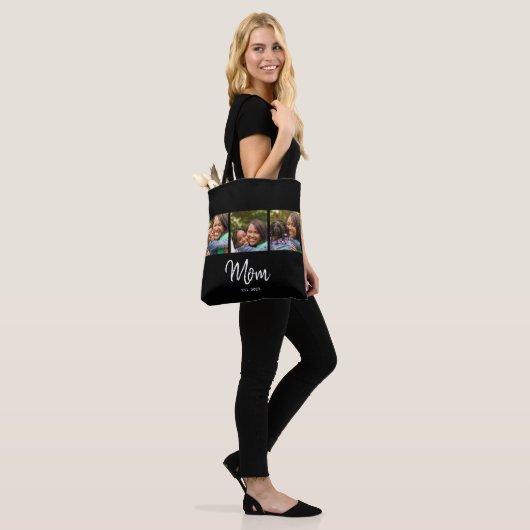 Mom Established Script Black 3 Photo Tote Bag (Sur le modèle)