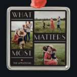 Moments important Photo personnalisée Ornament<br><div class="desc">Les cadeaux photo font les meilleurs cadeaux ! Facile à personnaliser avec votre texte et/ou photo(s) pour un look personnalisé. Conçu par Berry Berry Sweet,  papeterie moderne et cadeaux personnalisés. Visitez notre site Web à l'adresse www.berryberrysweet.com pour voir toutes nos gammes de produits.</div>