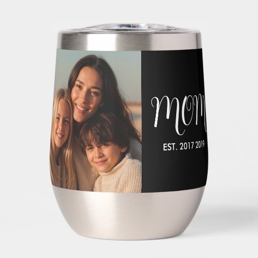 MomEstablished Script Black 2 Photo  (Avant)