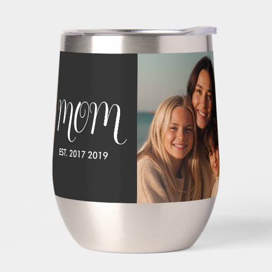 MomEstablished Script Black 2 Photo  (Gauche)