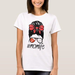 Momlife volleyball football rommelige moeders  t-shirt