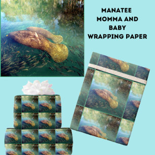 Momma's en Baby beheren het verpakken van papier