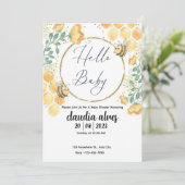 Mommy to Bee Baby Shower Invitation  (Debout devant)