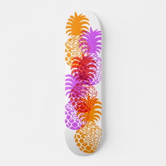 Momona Pineapple Hawaiian Tropical Skateboard (Voorkant)