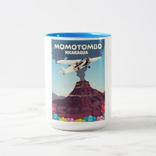 Momotombo Nicaragua vulkaan reisprint. Tweekleurige Koffiemok