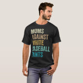 Moms tegen witte honkbalzuigers t-shirt (Voorkant volledig)