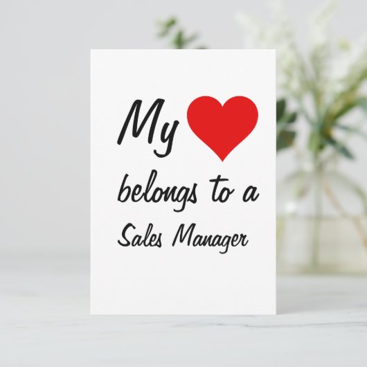 Mon Appartenance À Une Carte Sales Manager (Debout devant)