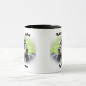 Mon clébard ma tasse mes amis. (Centre)