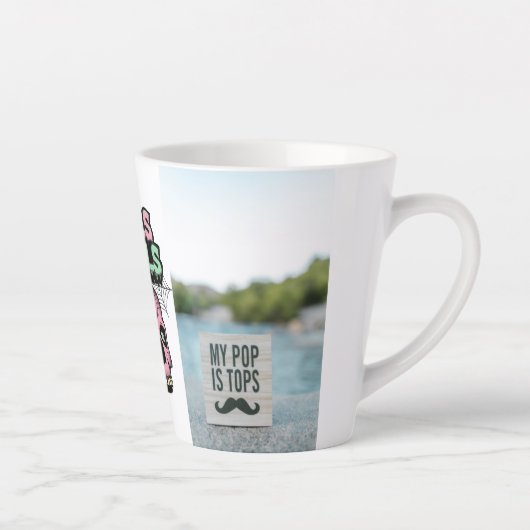 Mon Pop est Tops Chills & Thrills Latte Mug (Droite)