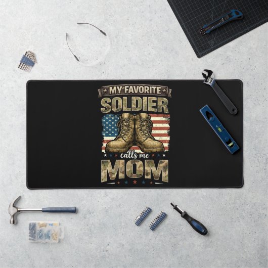 Mon soldat préféré m'appelle maman (Poste de travail)