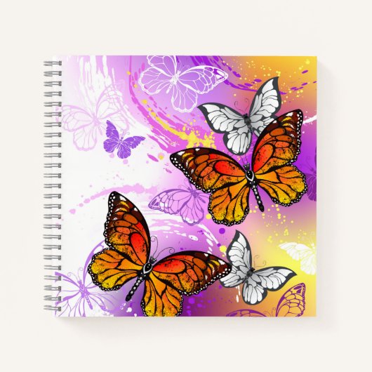 Monarch Butterflies op Paarse achtergrond Notitieboek (Voorkant)