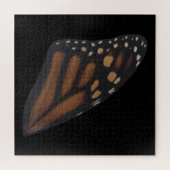 Monarch Butterfly wing on Black Legpuzzel (Horizontaal)