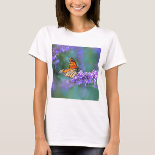 Monboogvlinder op Paarse lila ventilator T-shirt