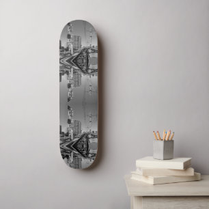 Monde de skateboard futuriste qui plie le temps